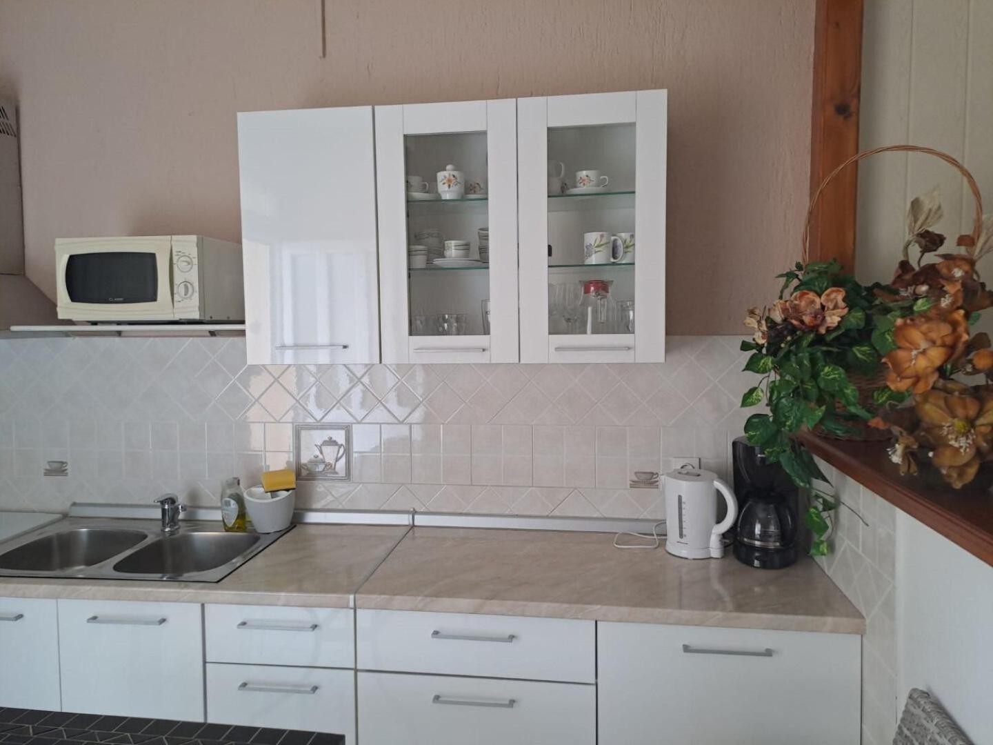Apartments Mig - With Beautiful Garden Supetarska Draga Exterior photo